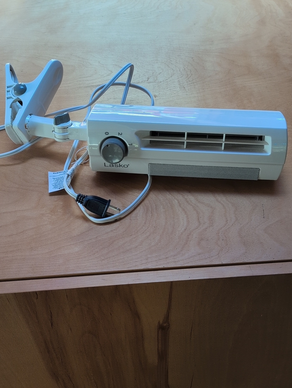 Lasko White Clip-On Personal Fan Stik Desk Fan To Speed 10.5 In High
